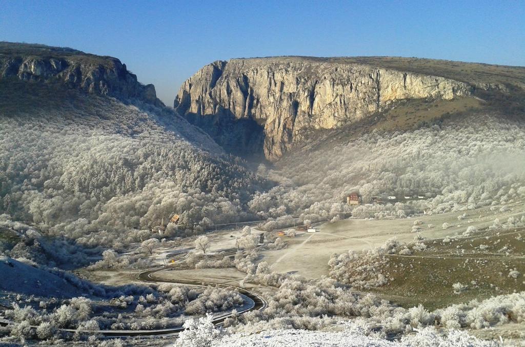 Pensiunea Cheile Apusenilor Villa Sandulesti Buitenkant foto